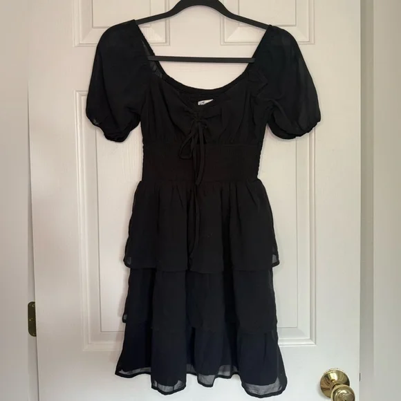 women's black flowy dress Flowy Black Maxi Dress - Casual Dresses main image 0